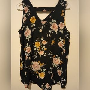 Maurices No sleeve Floral Blouse